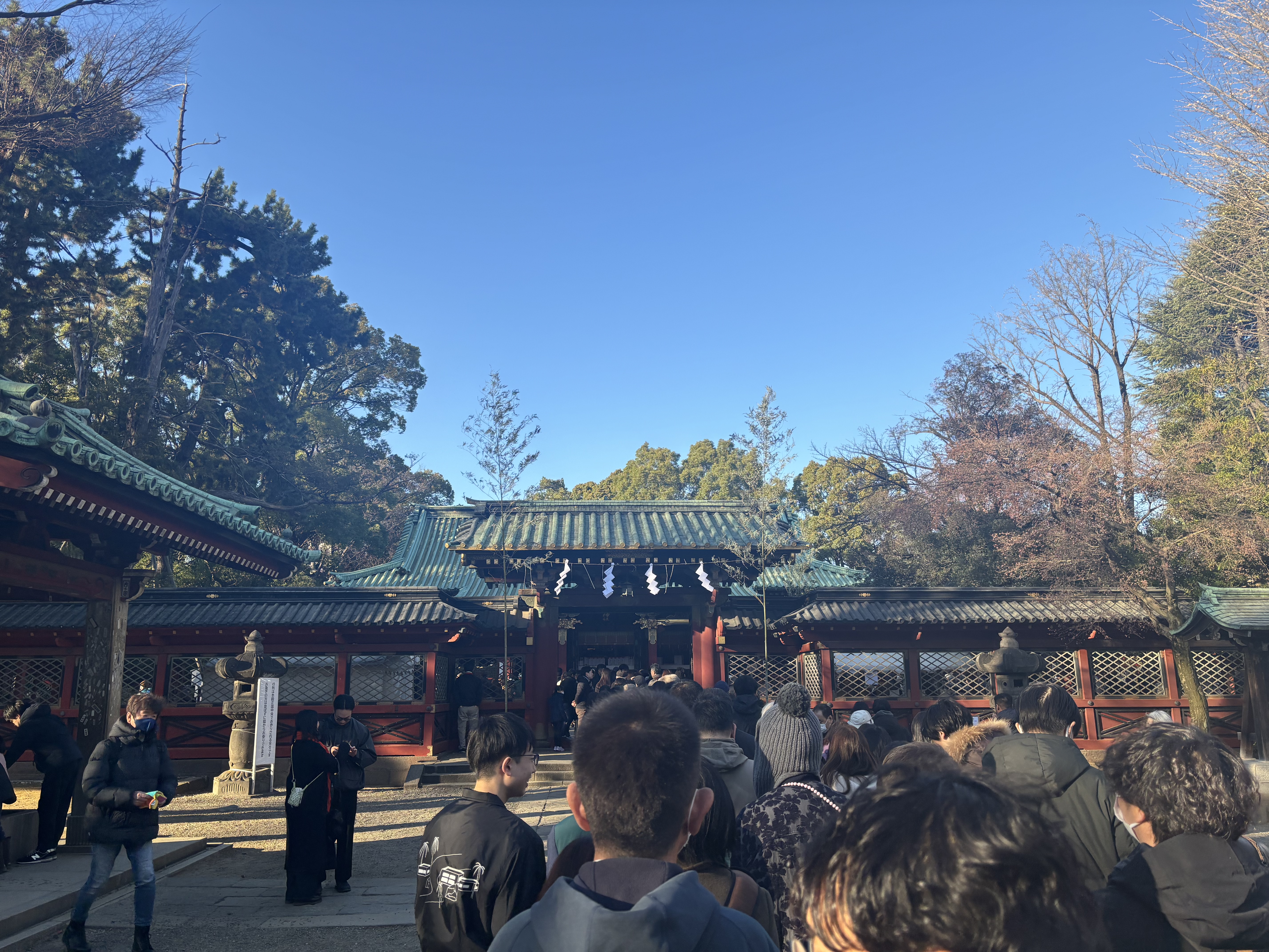 参拜根津神社